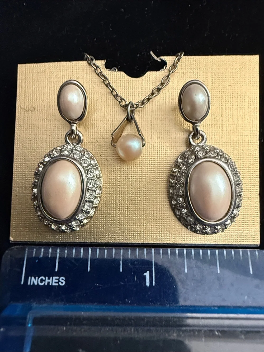 Pearl & Crystal Oval Drop Earring and Necklace Set - Cream